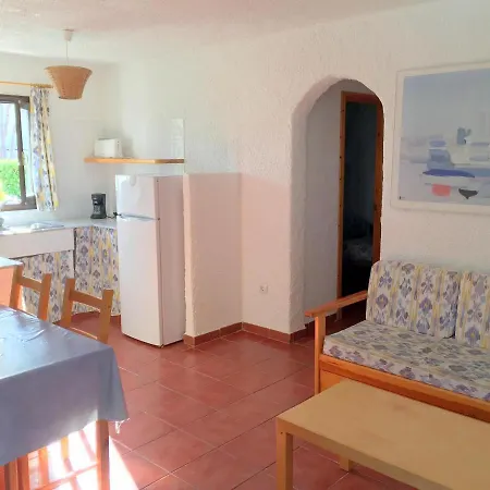Monsines Villas 1 Casa de Férias *
