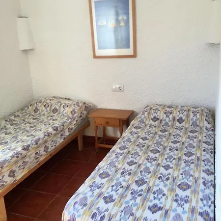 Monsines Villas 1